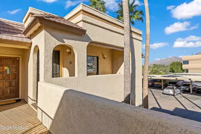 5500 N Valley View Road #219, Tucson, AZ 85718 - Photo 1