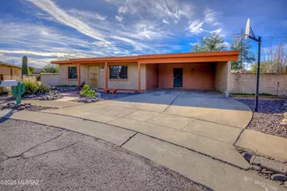 1101 N Sunspot Place, Tucson, AZ 85715 - Photo 1