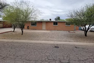 1702 S Avenida Ursa, Tucson, AZ 85710 - Photo 1