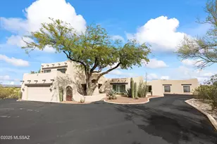 2890 N Sunrock Ln, Tucson, AZ 85745 - Photo 1