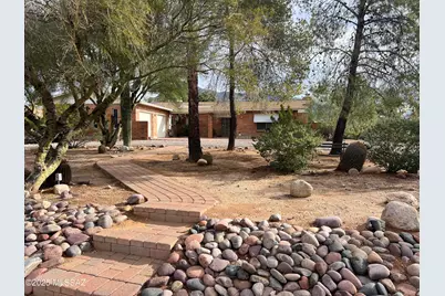 8020 N La Oesta Avenue, Tucson, AZ 85704 - Photo 1