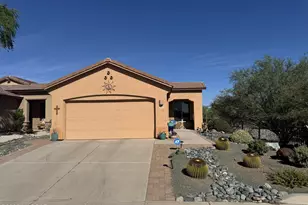 466 W Chardin Dr, Green Valley, AZ 85614 - Photo 1