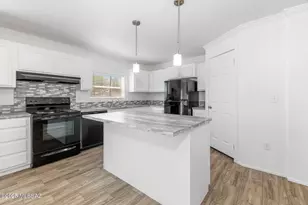 183 E Placita Estrella, Tucson, AZ 85705 - Photo 1