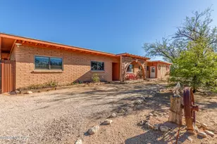 4180 N Bidahochi Dr, Tucson, AZ 85749 - Photo 1