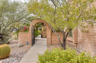 5501 N Camino Del Penoso, Tucson, AZ 85750 - Photo 1