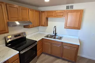 1507 W Roger Rd, Tucson, AZ 85705 - Photo 1