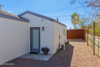2238 E Grant Road #2, Tucson, AZ 85719 - Photo 1
