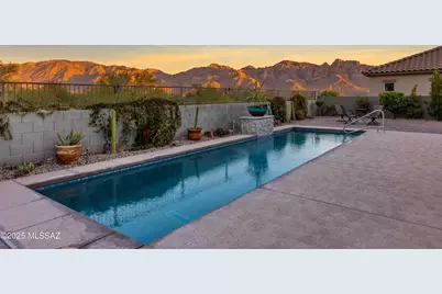 13320 N Cape Marigold Drive, Oro Valley, AZ 85755 - Photo 1