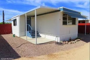 2602 E Walnut St, Tucson, AZ 85706 - Photo 1