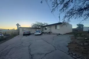 756 W Stephenson St, Nogales, AZ 85621 - Photo 1