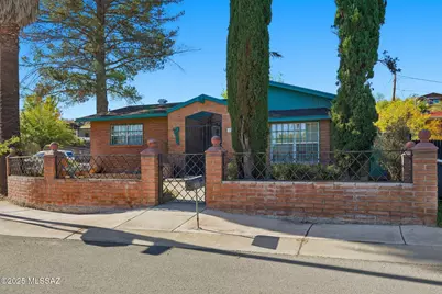 2735 N Silver Reef Drive, Nogales, AZ 85621 - Photo 1