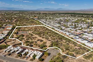 505 W Belltower Dr, Green Valley, AZ 85614 - Photo 1