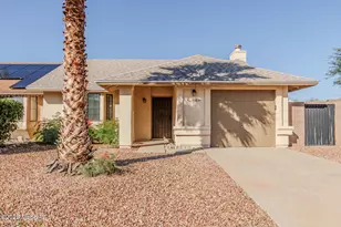 9985 E Banister Dr, Tucson, AZ 85730 - Photo 1