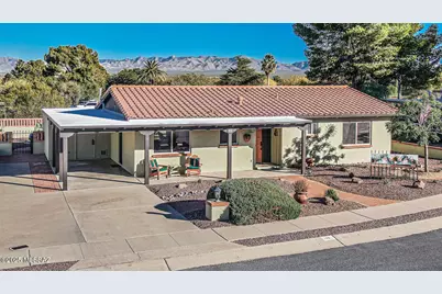 135 E Verde Vista, Green Valley, AZ 85614 - Photo 1