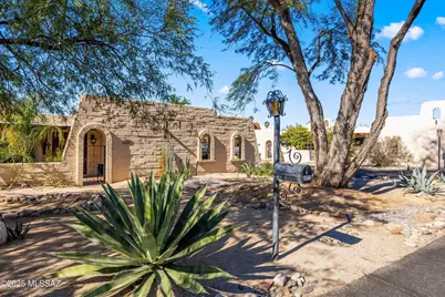 5011 N Pueblo Villas Drive, Tucson, AZ 85704 - Photo 1