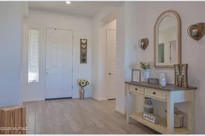 10843 N Cactus Point Drive, Tucson, AZ 85742 - Photo 1