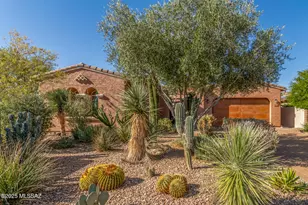 3813 N Foothills Club Ave, Tucson, AZ 85750 - Photo 1