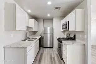 1133 E Lee St, Tucson, AZ 85719 - Photo 1