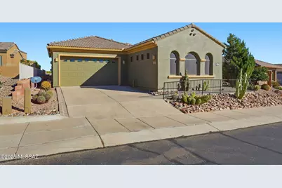 1890 W Acacia Bluffs Drive, Green Valley, AZ 85622 - Photo 1