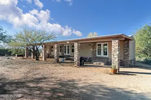 16880 S Country Club Rd, Sahuarita, AZ 85629 - Photo 1