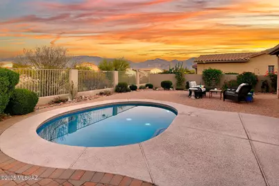 112 W Mountain Sage Drive, Oro Valley, AZ 85755 - Photo 1