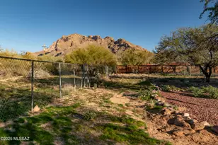 320 W Spring Valley Dr, Oro Valley, AZ 85704 - Photo 1