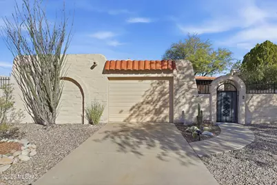 810 N Camino Santiago #3, Tucson, AZ 85745 - Photo 1