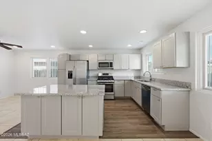 6600 N Galaxy Rd, Tucson, AZ 85741 - Photo 1