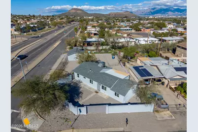 1742 W Veterans Place, Tucson, AZ 85713 - Photo 1