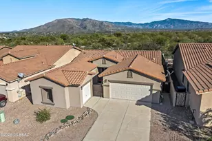 6437 S Woodland Hills Dr, Tucson, AZ 85747 - Photo 1