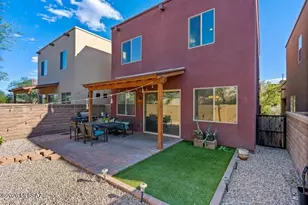 2850 N Silkie Pl, Tucson, AZ 85719 - Photo 1