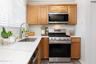 7527 E Golf Links Rd, Tucson, AZ 85730 - Photo 1