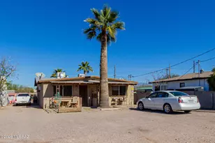 325 E President St, Tucson, AZ 85714 - Photo 1
