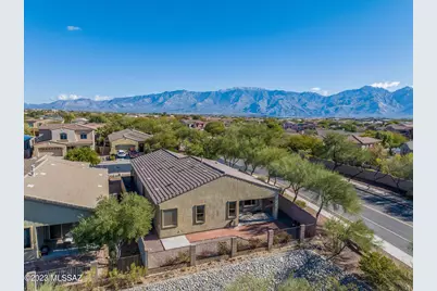 13015 N Bellbird Drive, Oro Valley, AZ 85755 - Photo 1