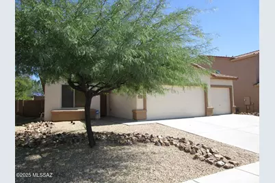 8223 S Placita Bilbao, Tucson, AZ 85747 - Photo 1