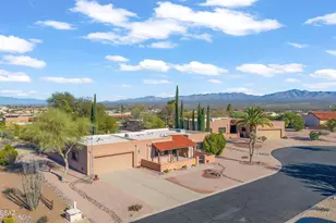 1780 W Placita Del Gatito, Green Valley, AZ 85622 - Photo 1