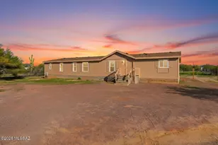 12110 W Taylor Pl, Tucson, AZ 85743 - Photo 1