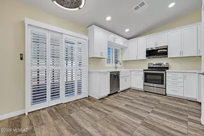 1260 W Crystal Palace Place, Tucson, AZ 85737 - Photo 1