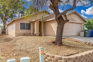 7888 S Lauder St, Tucson, AZ 85747 - Photo 1