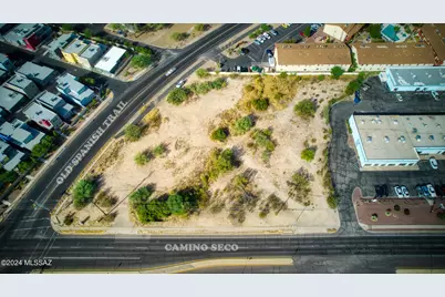 396 S Camino Seco S #0, Tucson, AZ 85710 - Photo 1