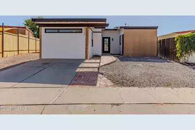6922 N Northpoint Drive, Tucson, AZ 85741 - Photo 1
