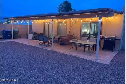 1456 S Moonlight Drive, Tucson, AZ 85748 - Photo 1