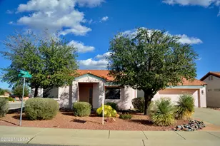 166 N Wellspring Dr, Green Valley, AZ 85614 - Photo 1