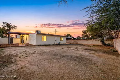 2925 E 18th Street, Tucson, AZ 85716 - Photo 1