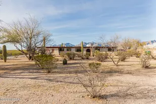 9421 E Indio Pl, Tucson, AZ 85749 - Photo 1