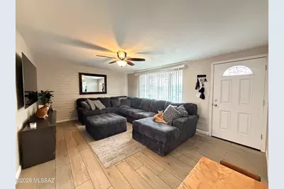 8243 E Escalante Road, Tucson, AZ 85730 - Photo 1