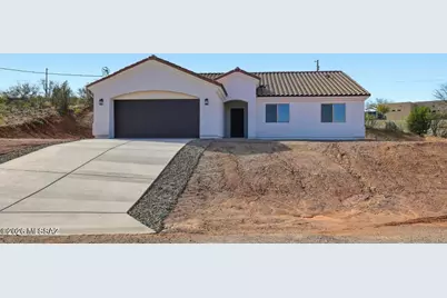 97 Circulo Penjamo, Rio Rico, AZ 85648 - Photo 1