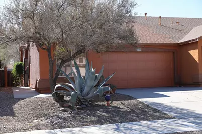 2044 E Calle Sierra Del Manantial, Tucson, AZ 85706 - Photo 1