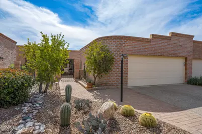 5800 E Cochise Trail, Tucson, AZ 85750 - Photo 1