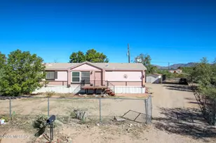 9390 W Henry St, Tucson, AZ 85735 - Photo 1
